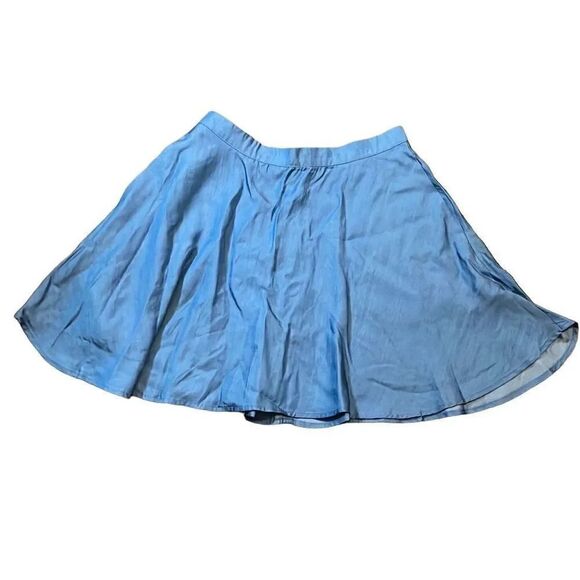 Lulus chambray back zip mini skirt. Size S - Picture 1 of 3